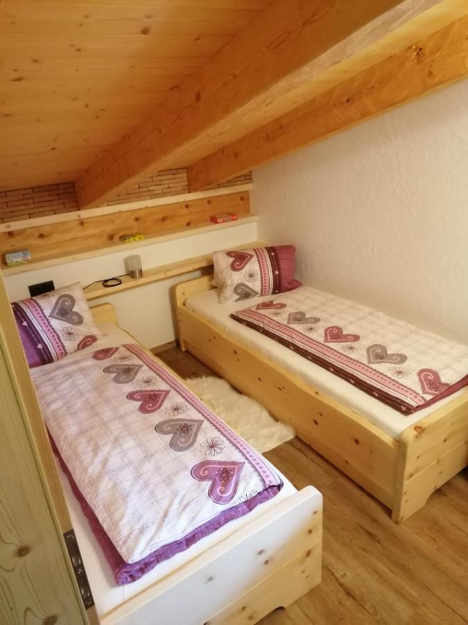 Вилла Ferienhuette Sternenblick Гроскирххайм Экстерьер фото